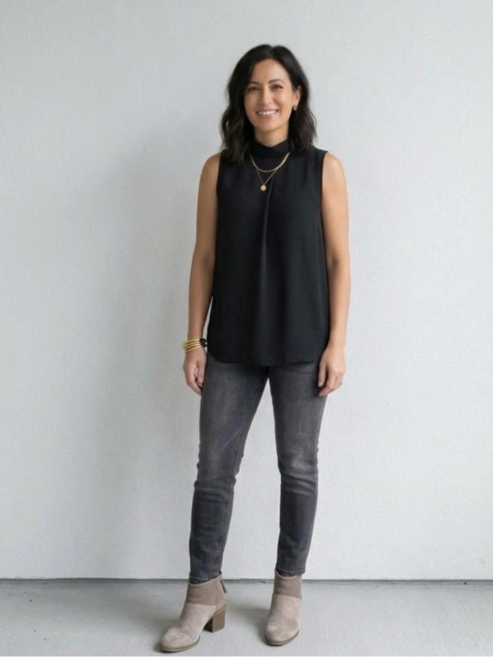 Comma Dark Gray Skinny Jeans with Subtle Fade